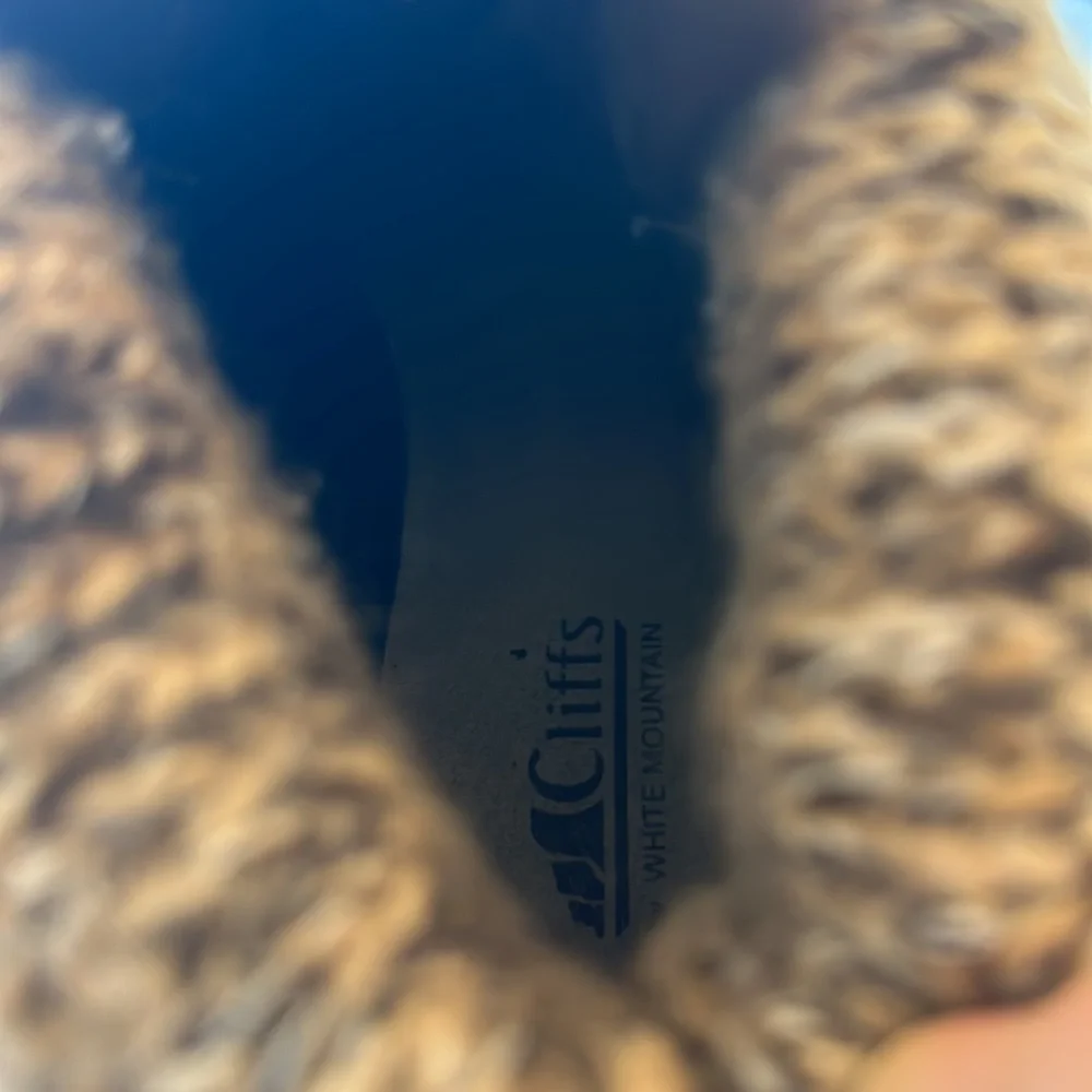 Cliff's by White Mountain Women Decker Brown Faux Leather Lace up Boots - Picture 8 of 9